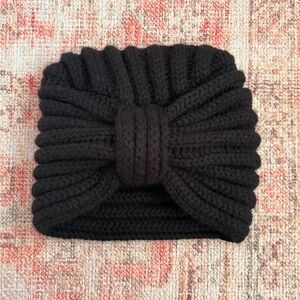 NWOT Black Cashmere Hand-Knitted Turban